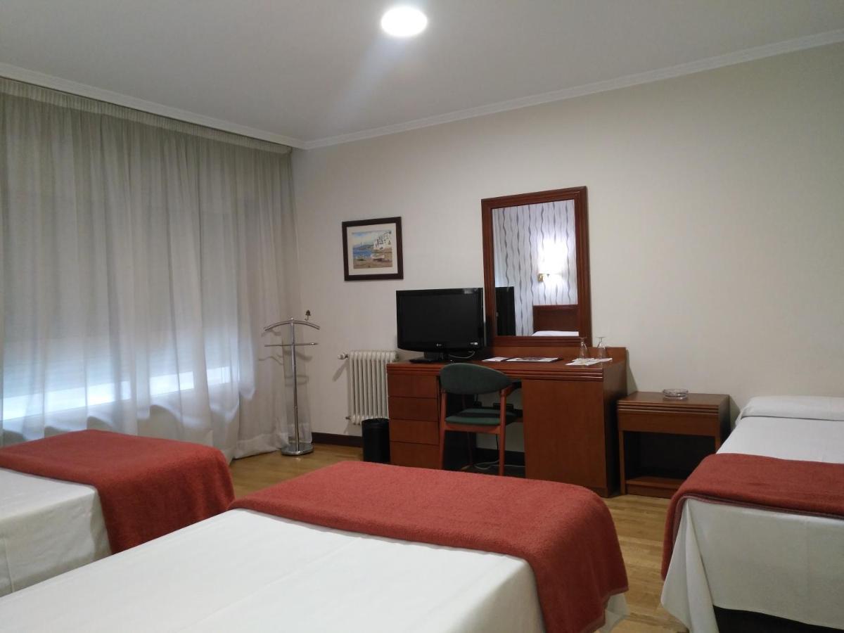 Hotel Villa De Marín Kültér fotó
