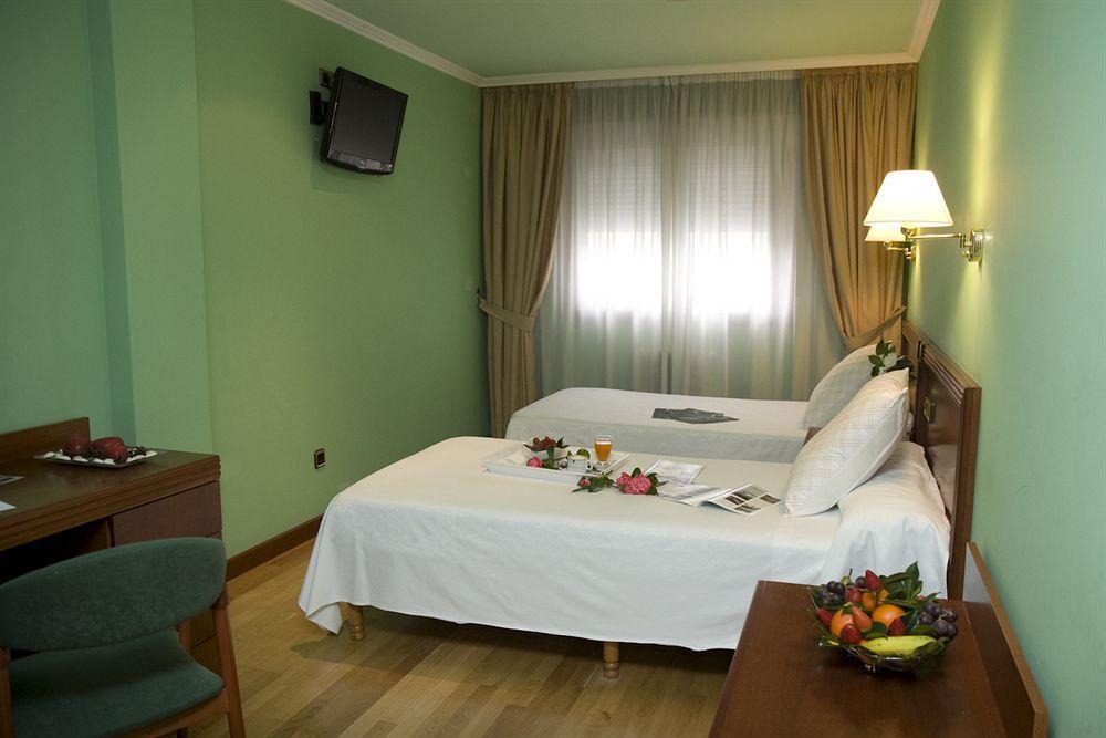 Hotel Villa De Marín Kültér fotó