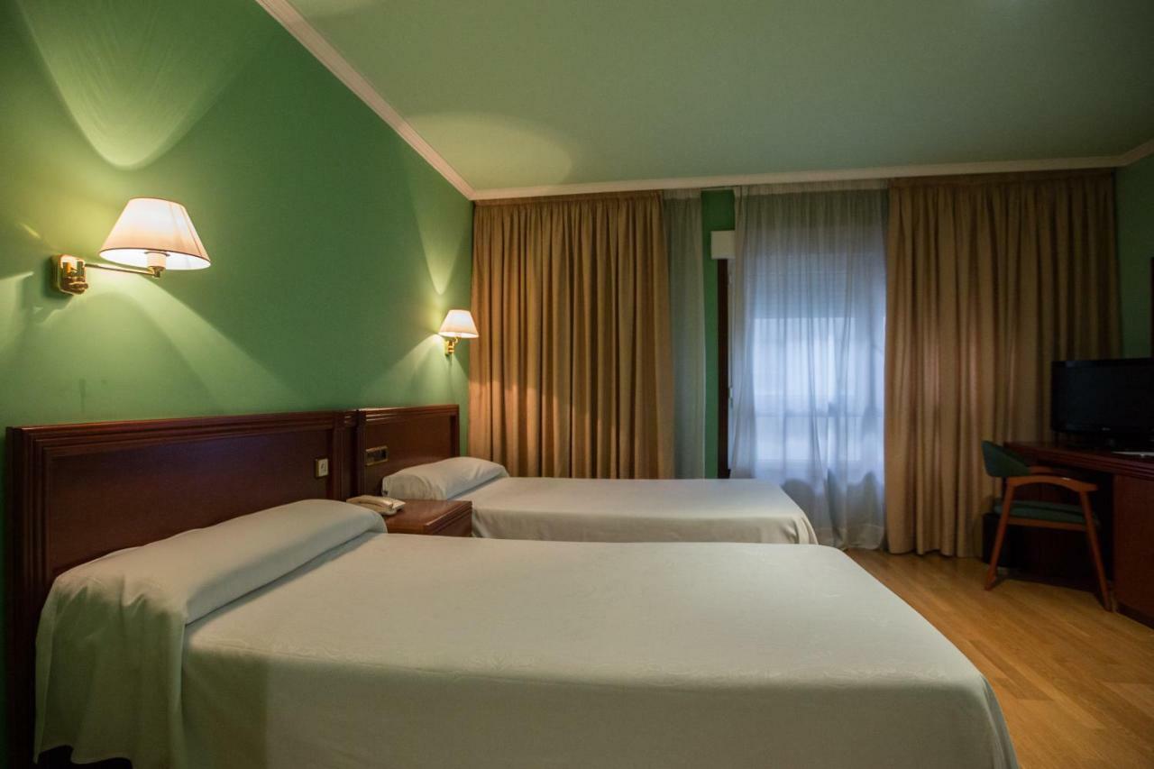 Hotel Villa De Marín Kültér fotó
